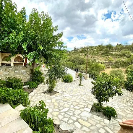 Fotini's House Holiday home *