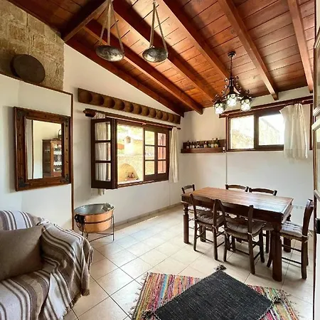 Vakantiehuis Fotini's House Arsos